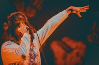 「ROCK-O-RAMA-THE END」よりClosure In Moscowのライブの様子。（撮影：西槇太一）