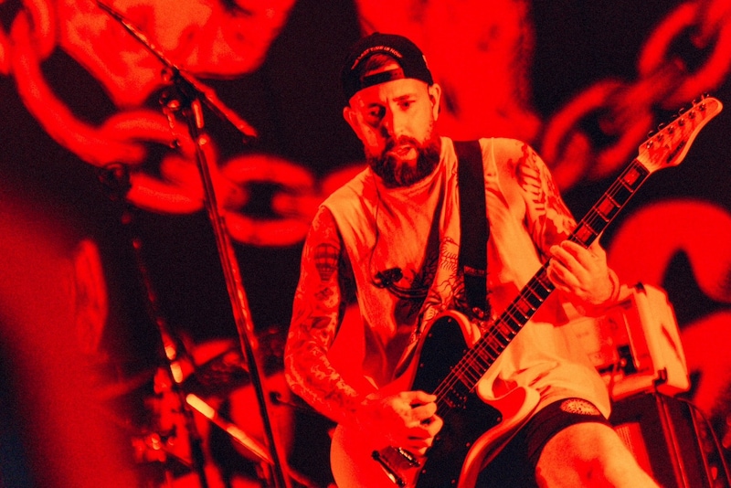 「ROCK-O-RAMA-THE END」よりAdam（G / FACT）。（Photo by Taka"nekoze photo"）