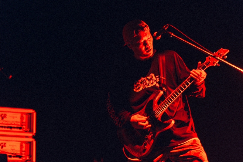 「ROCK-O-RAMA-THE END」よりTakahiro（G / FACT）。（Photo by Taka"nekoze photo"）