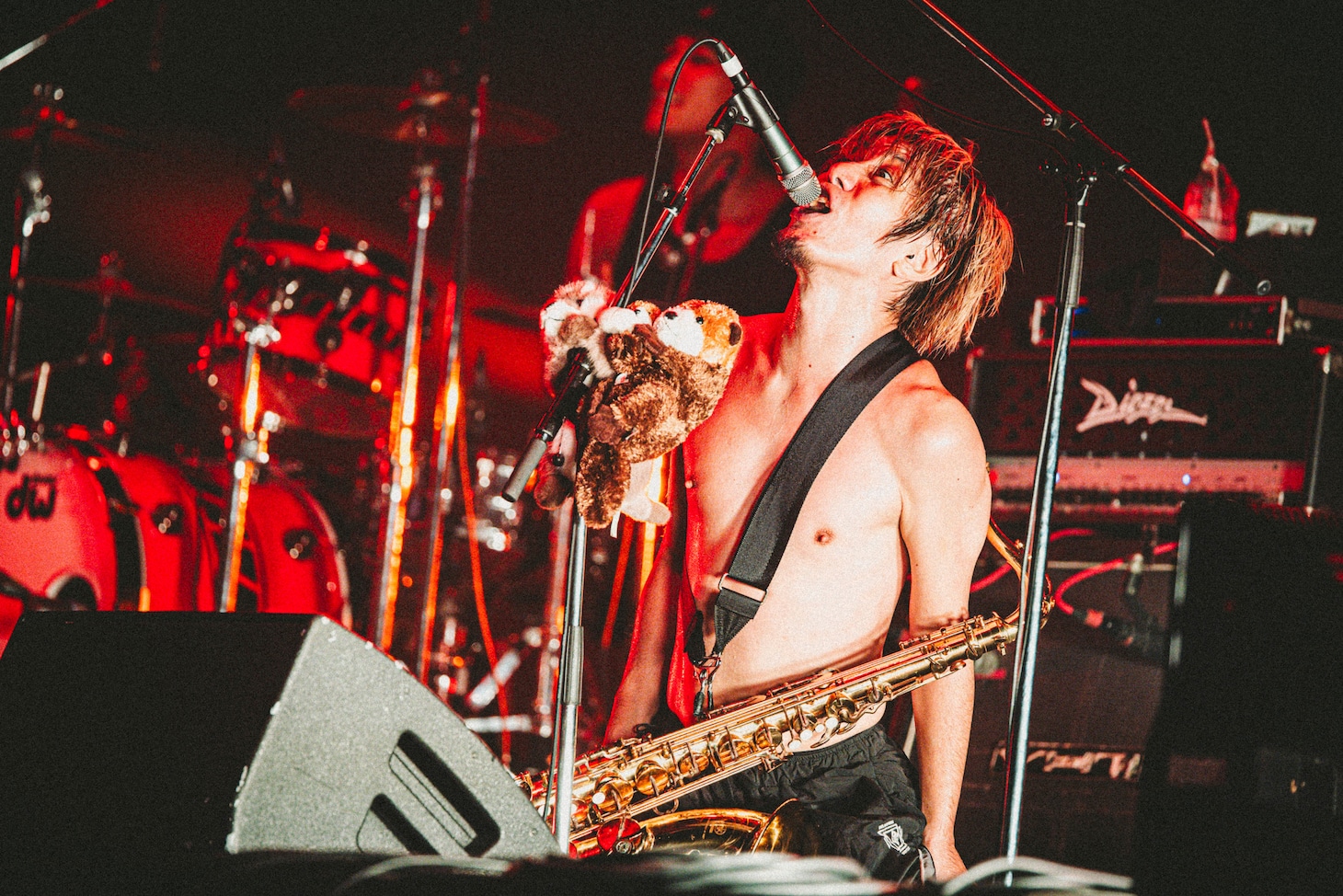 「ROCK-O-RAMA-THE END」よりHEY-SMITHのライブの様子。（撮影：西槇太一）