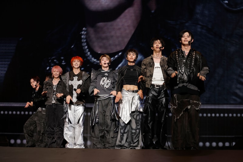 超特急（提供：ZOZOFES）