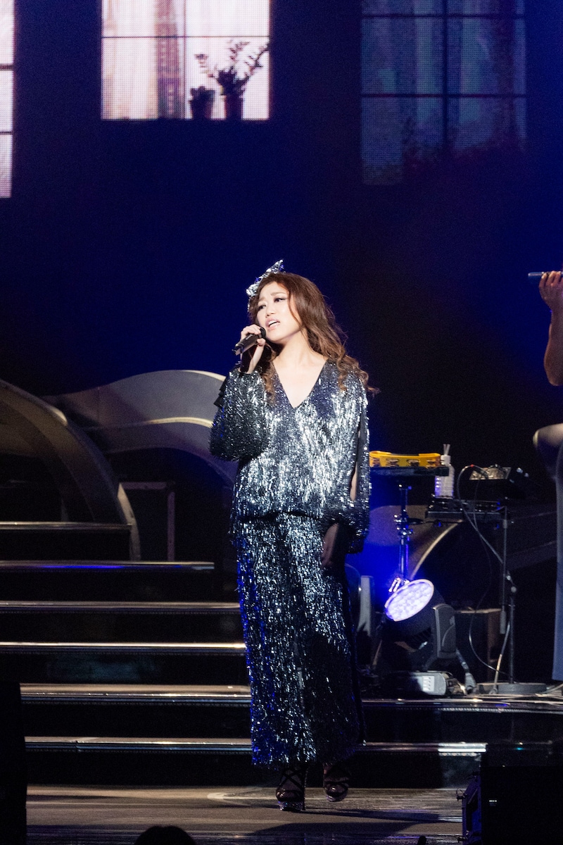 JUJU（撮影：キセキミチコ［KISEKI inck］）