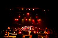 JUJU（撮影：キセキミチコ［KISEKI inck］）