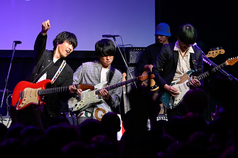 山内総一郎、斎藤宏介、加藤隆志によるFender Special Band。