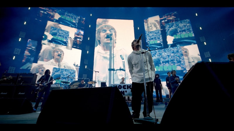 映画「リアム・ギャラガー：ライブ・アット・ネブワース 2022」より。