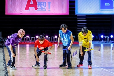 「チーム対抗リレー」の様子。