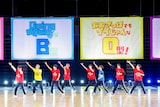 ICExによるハーフタイムショー。