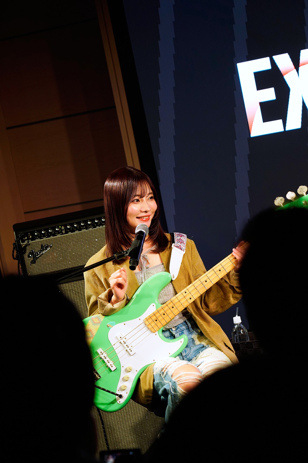 山内あいな（B / SILENT SIREN）