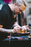 アンディ・ヒックスによる「MASTER BUILDER WORKSHOP」の様子。