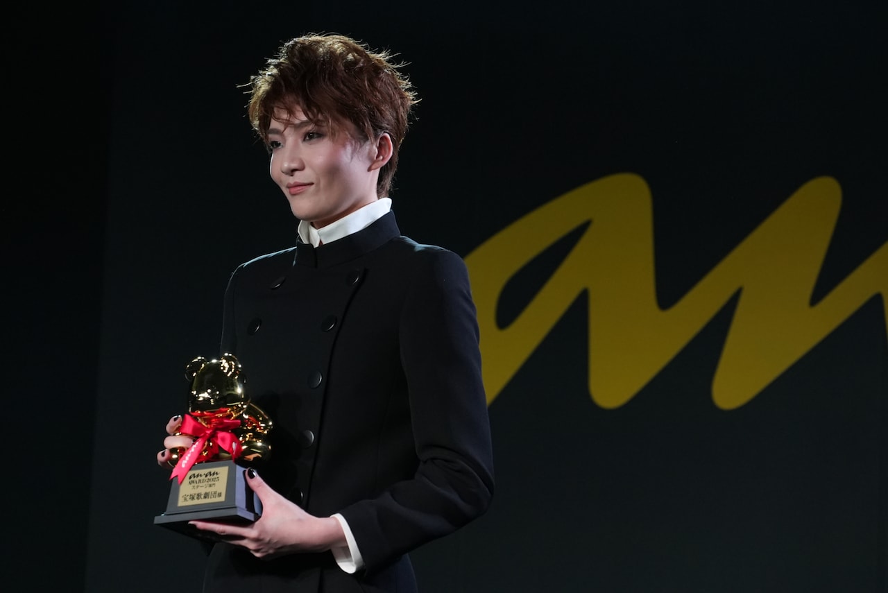 鳳月杏（宝塚歌劇団月組） [画像ギャラリー 13/19] - 音楽ナタリー