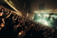 「Kroi Live Tour 2025 - HALL」の様子。（Photo by Kaito Ono）