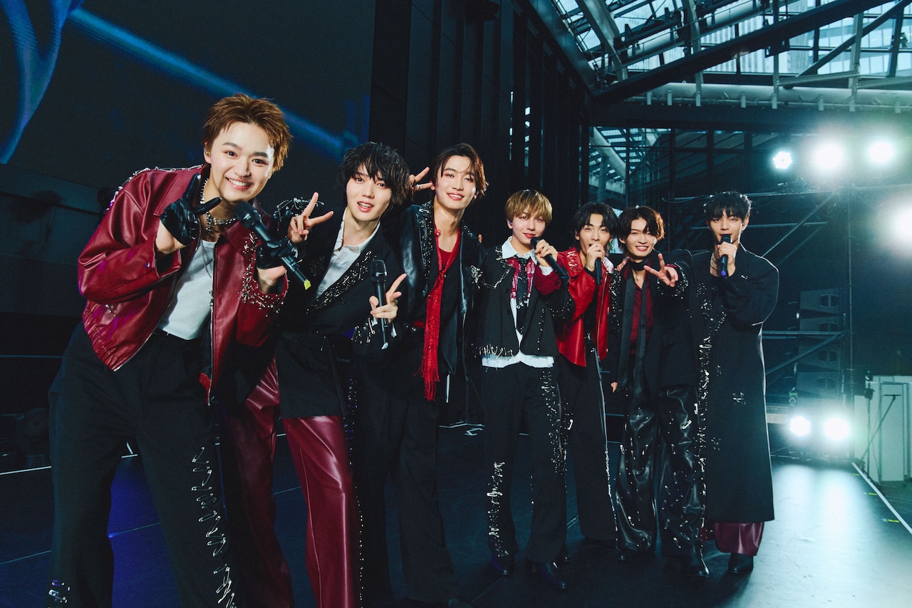 Aooo×ジェニーハイのツーマンライブグッズ発表、メリケンサック型