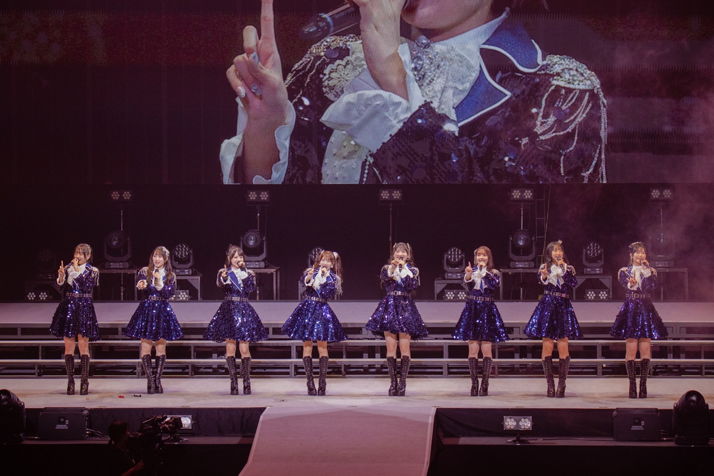 「OCHA NORMA 2025 LIVE at BUDOKAN ～#OCHAnnel～」の様子。