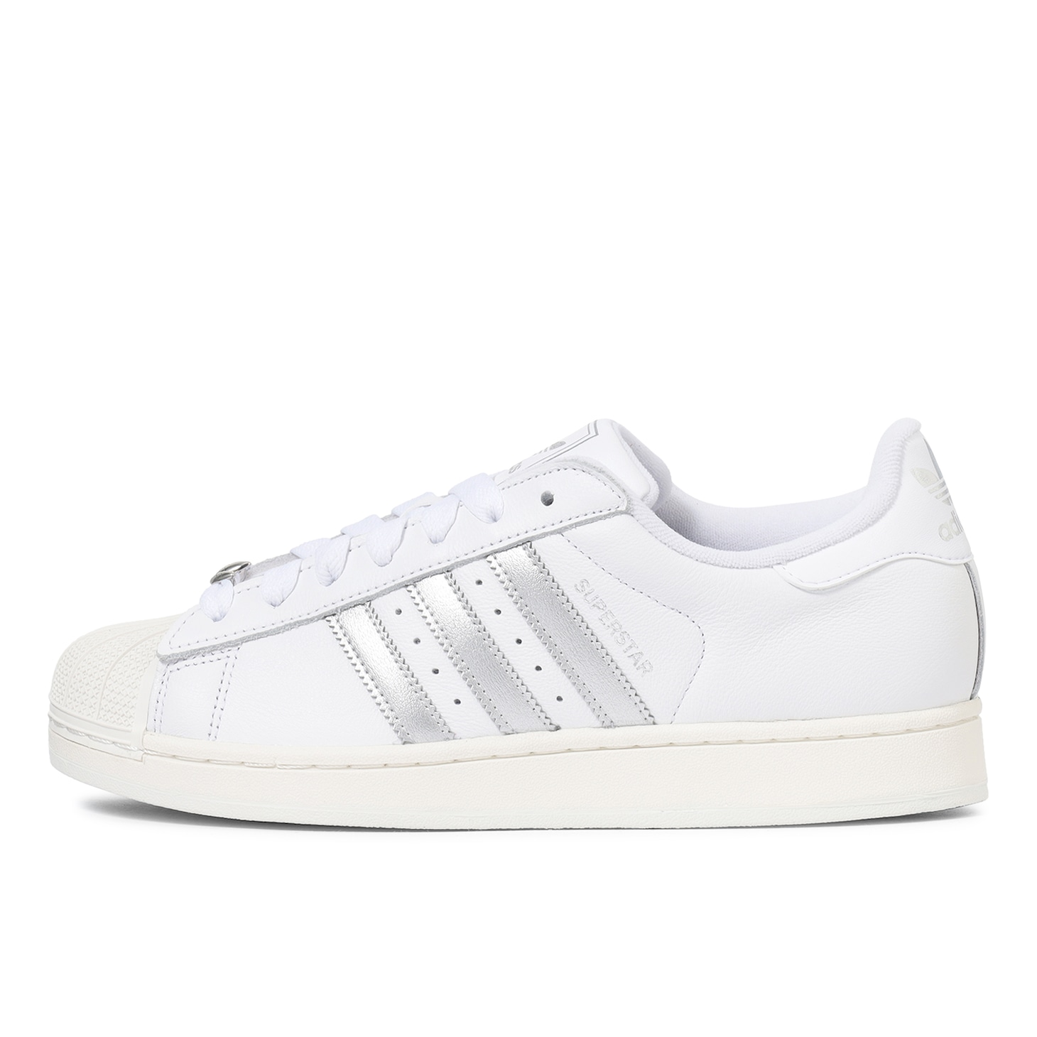 「SUPERSTAR II」の「FTWR/SILV/OFFW」。