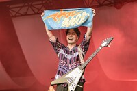 田辺由明（G, Cho / マカロニえんぴつ）（撮影：井上嘉和）