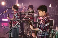 マカロニえんぴつ（撮影：井上嘉和）