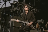 藤田顕(G / 佐野元春 & THE COYOTE BAND)(撮影:井上嘉和)