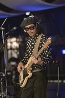 高桑圭（B / 佐野元春 & THE COYOTE BAND）（撮影：井上嘉和）