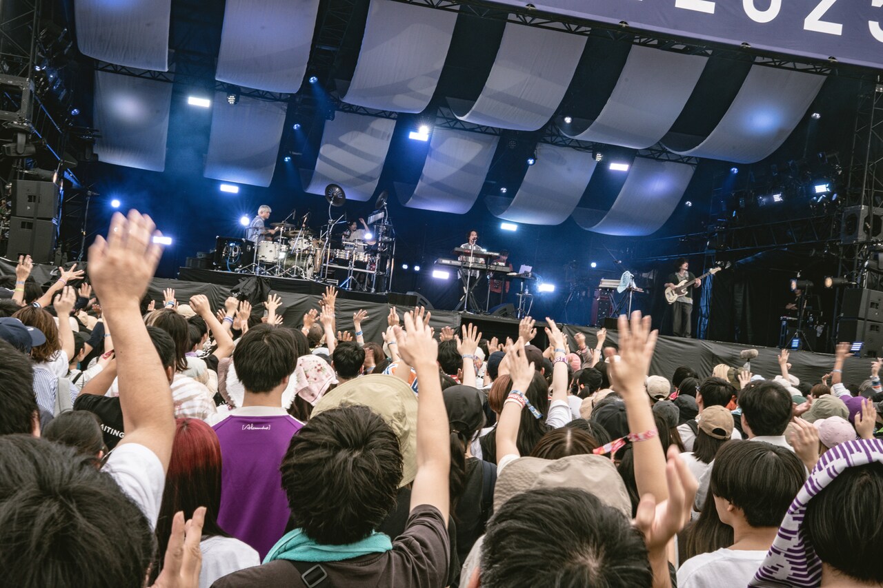 Omoinotakeのステージの様子。（撮影：井上嘉和） - くるり「音博」20