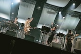 くるりの1日目のステージの様子。(撮影:井上嘉和)