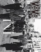 INIがミラノの大通りを闊歩、「ViVi」表紙でエンポリオ アルマーニに身を包む