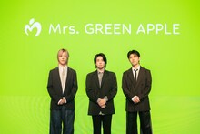 Mrs. GREEN APPLE
