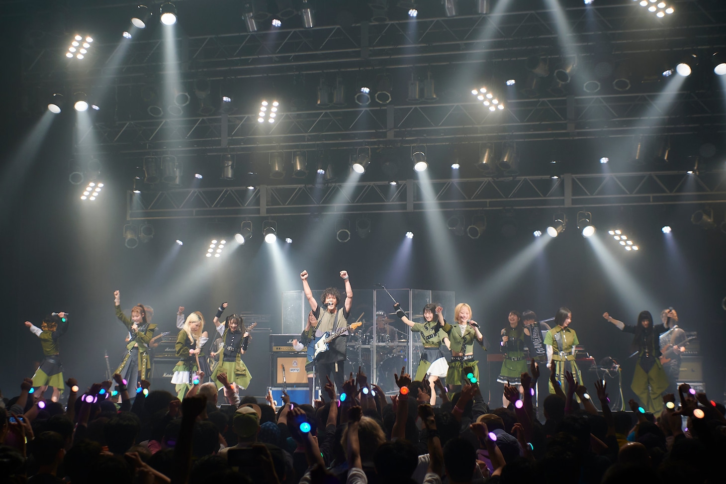 GANG PARADE、菅原卓郎（9mm Parabellum Bullet）。（撮影：大橋祐希）