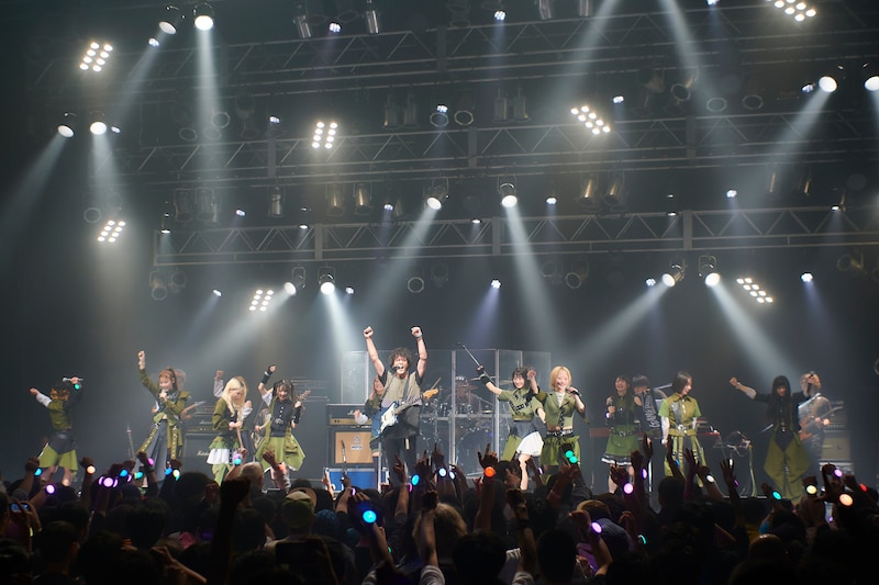 GANG PARADE、菅原卓郎（9mm Parabellum Bullet）。（撮影：大橋祐希）