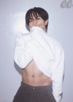 「CanCam」12月号 特別版 中島健人を写した特大両面ピンナップ付録。