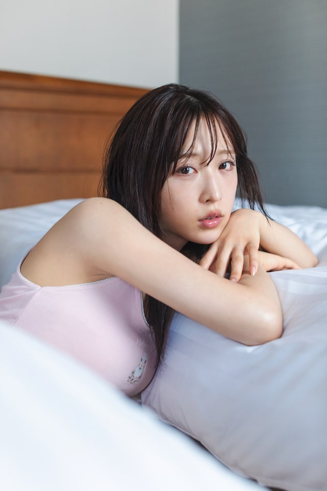 小栗有以（AKB48）1stフォトスタイルブックより。