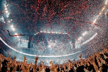 「Official髭男dism one-man live in TOYOTA ARENA TOKYO」の様子。（撮影：小杉歩）