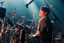 松浦匡希（Dr）（撮影：小杉歩）