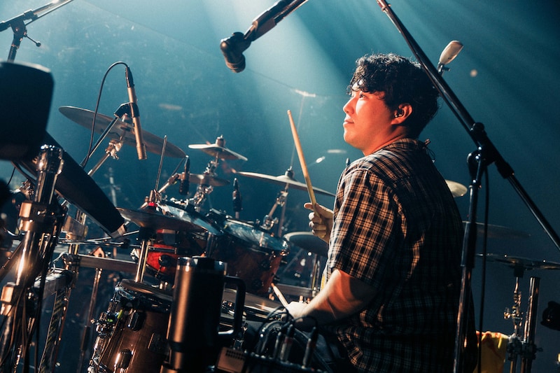 松浦匡希（Dr）（撮影：小杉歩）