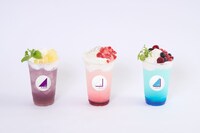 コラボレーションドリンク。左からNOGI ホイップソーダ、SAKURA ホイップソーダ、HINATA ホイップソーダ。