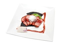 櫻坂46 ブラック＆レッドクレープ