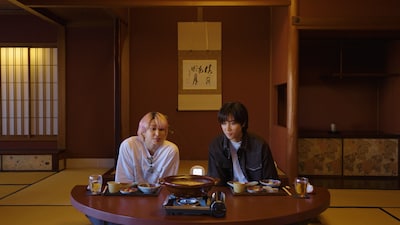 Snow Manの佐久間大介と阿部亮平。