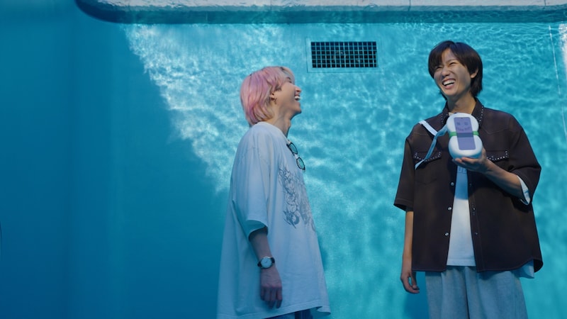 Snow Manの佐久間大介と阿部亮平。