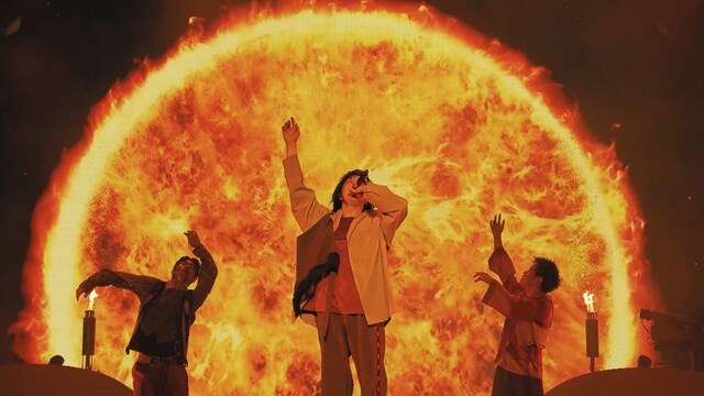 三浦大知「Horizon Dreamer」のライブ映像より。