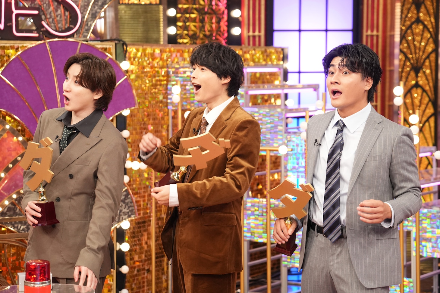 「Golden SixTONES」より。左からSixTONESの京本大我、松村北斗、森本慎太郎。 ©日本テレビ
