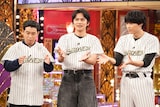 「Golden SixTONES」より。左から矢本悠馬、北村匠海(DISH//)、松村北斗(SixTONES)。 ©日本テレビ