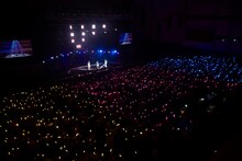 「LAWSON presents TrySail 10th Anniversary Tour 2025 "BestSail”」神奈川・パシフィコ横浜 国立大ホール公演の様子。