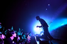 ART-SCHOOLのライブの様子。（撮影：中野敬久）