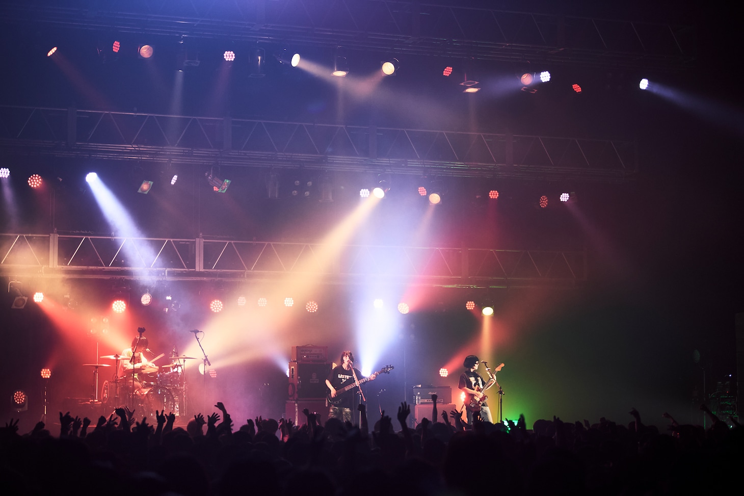 PEDROのライブの様子。（撮影：中野敬久）