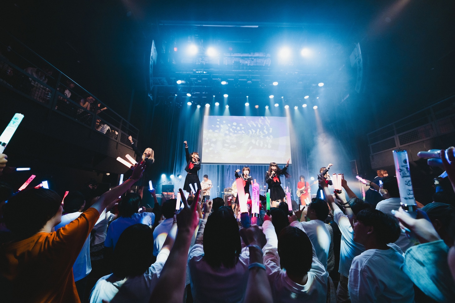 「ゆるめるモ！中学一年生になりました ～13周年は13日の月曜日～」会場の様子。（Photo by ike）