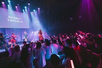 「ゆるめるモ！中学一年生になりました ～13周年は13日の月曜日～」会場の様子。（Photo by ike）