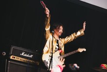 ハシダカズマ（箱庭の室内楽、Ri Ri Riligion）（Photo by ike）