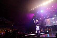郷ひろみ「Hiromi Go at Nippon Budokan 2025 "THE GREATEST 70 SONGS"」の様子。（撮影：河村美貴［田中聖太郎写真事務所］）