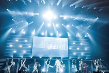 郷ひろみ「Hiromi Go at Nippon Budokan 2025 "THE GREATEST 70 SONGS"」の様子。（撮影：河村美貴［田中聖太郎写真事務所］）