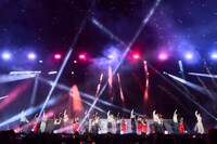 JO1。「JO1 5th Anniversary ～祭り～」より。©LAPONE ENTERTAINMENT