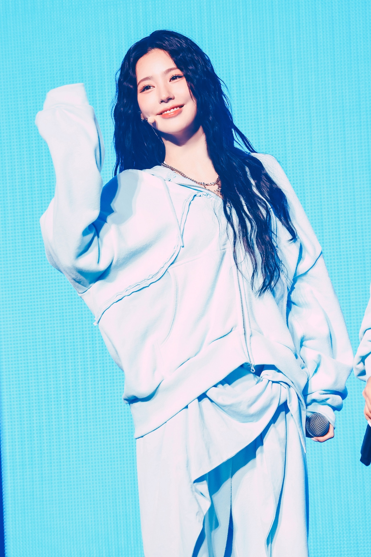 ミヨン - i-dle初の日本ツアーで炸裂した5人の個性！ TENBLANK